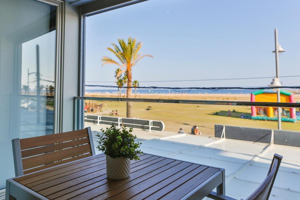 Apartaments Les Palmeres Coma-Ruga Exteriér fotografie